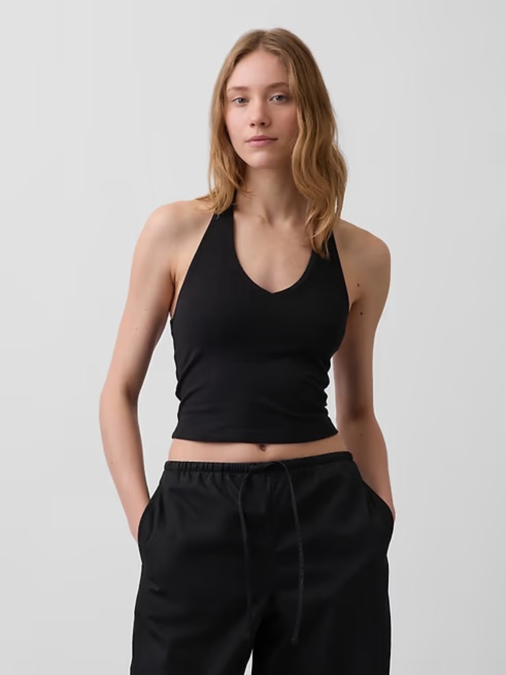 Gap Closeknit Cropped Halter Top